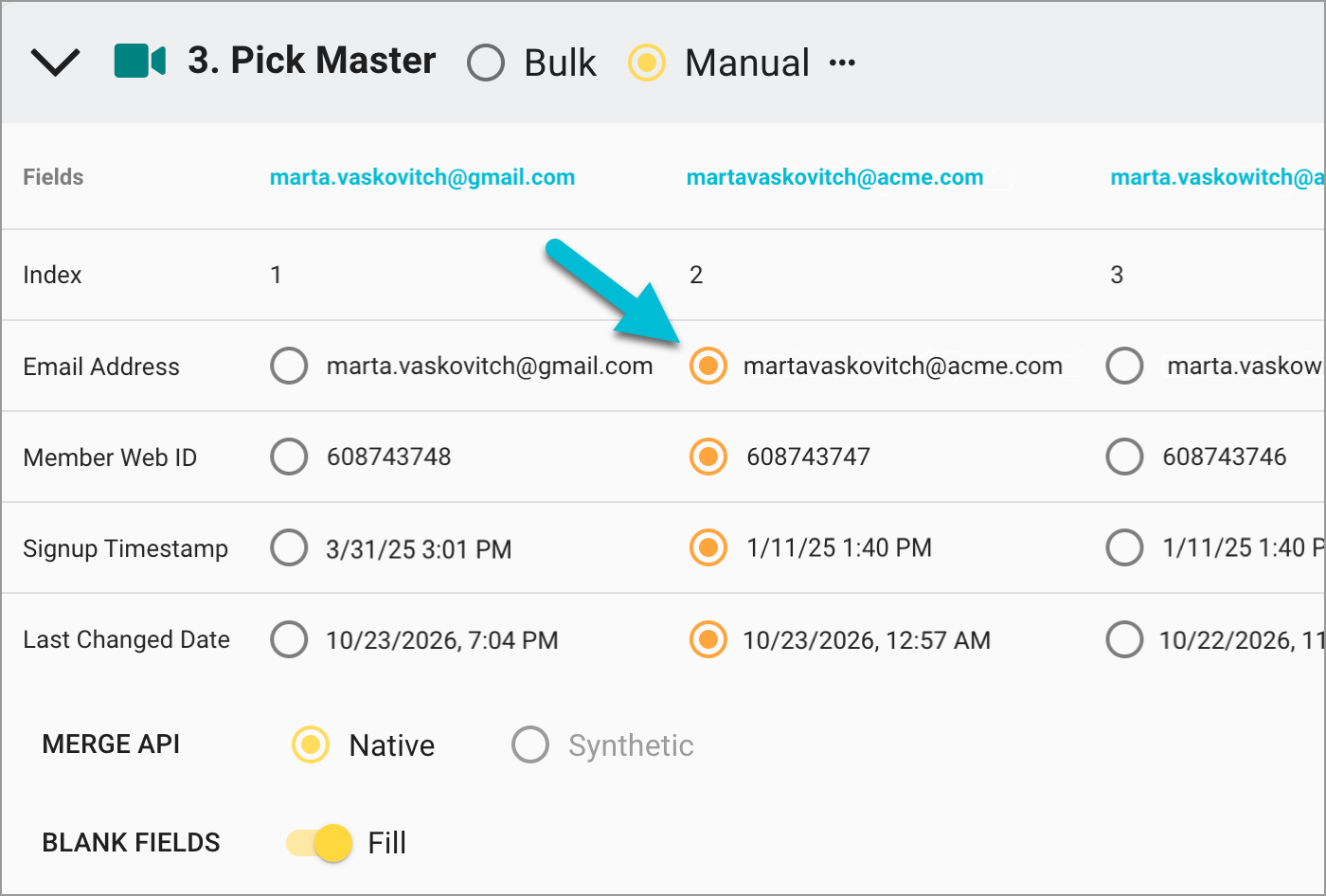 merge-duplicates-hubspot-contacts-step-3-manual-marta-master-selected-700w.png
